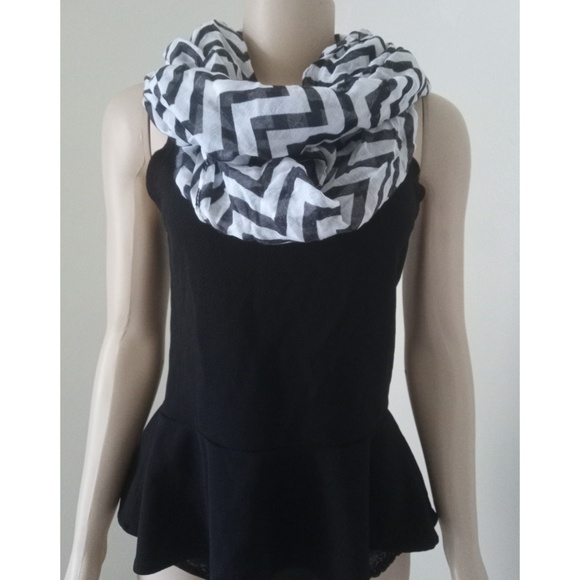 Accessories - 5🌟10/20 HP💥2/$15 Infinity Scarf, Light & Breezy
